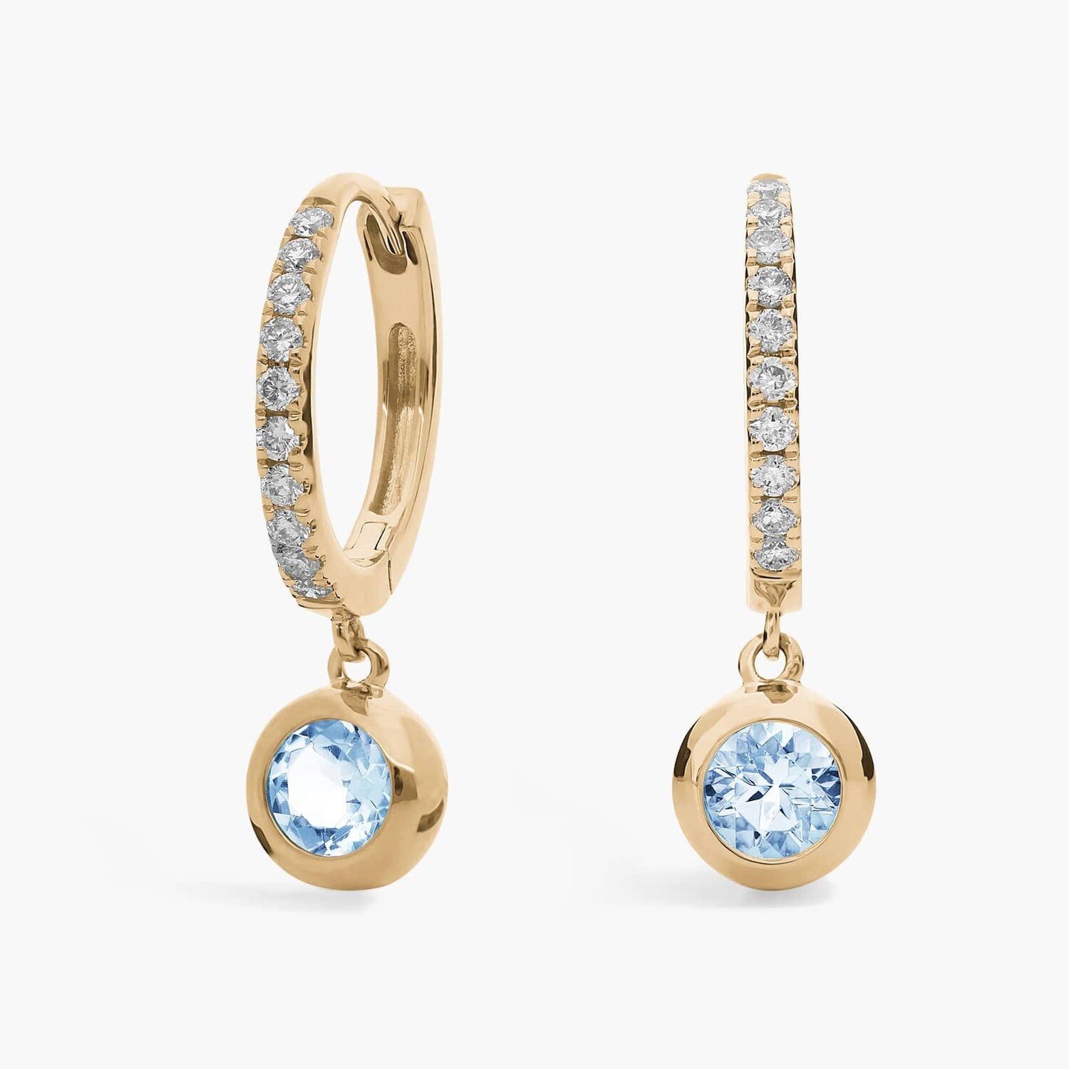 Серьги-подвески Huggies с бриллиантами и аквамарином из желтого золота 14 карат Blue Nile
Серьги-подвески Huggies с бриллиантами и аквамарином из желтого золота 14 карат Blue Nile