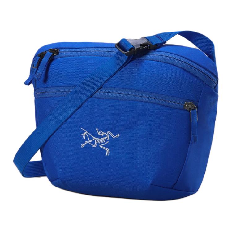 Мантия 2.5 литра Нагрудная сумка для активного отдыха из переработанного полиэстера Ярко-синий Унисекс Arcteryx
Мантия 2.5 литра Нагрудная сумка для активного отдыха из переработанного полиэстера Ярко-синий Унисекс Arcteryx