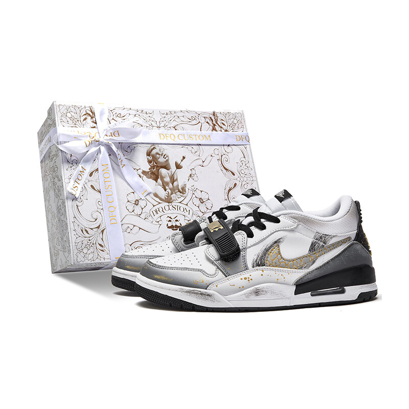 Кроссовки Jordan Legacy 312 Vintage Basketball Shoes Men Mid-top Black/gold, черный/золотой
Кроссовки Jordan Legacy 312 Vintage Basketball Shoes Men Mid-top Black/gold, черный/золотой