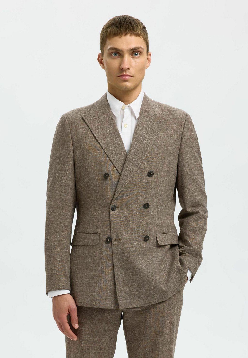 Пиджак-блейзер Selected Homme, бежевый
Пиджак-блейзер Selected Homme, бежевый