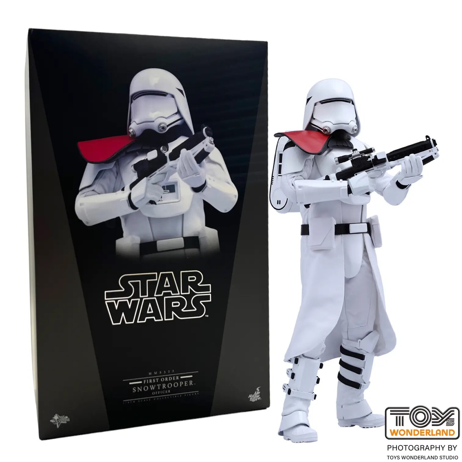 Фигурка Hot Toys Star Wars: The Force Awakens, First Order Snowtrooper Officer (MMS322), 30 см
Фигурка Hot Toys Star Wars: The Force Awakens, First Order Snowtrooper Officer (MMS322), 30 см