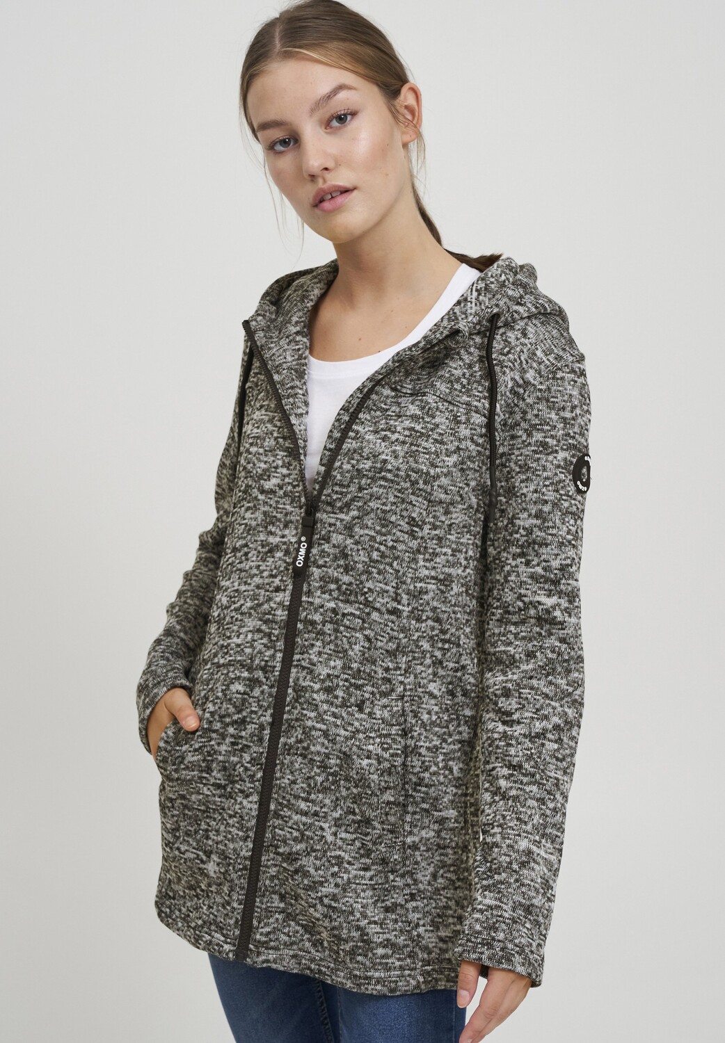 Пальто зимнее Oxmo, черный
Пальто зимнее Oxmo, черный