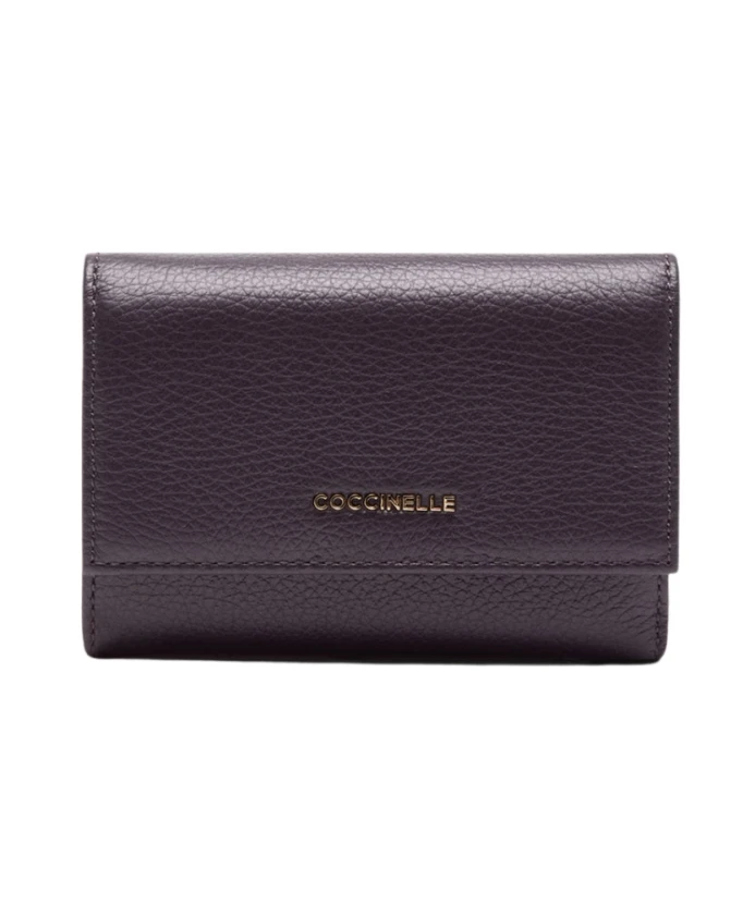 Металлический мягкий кошелек среднего размера Coccinelle, фиолетовый
Металлический мягкий кошелек среднего размера Coccinelle, фиолетовый