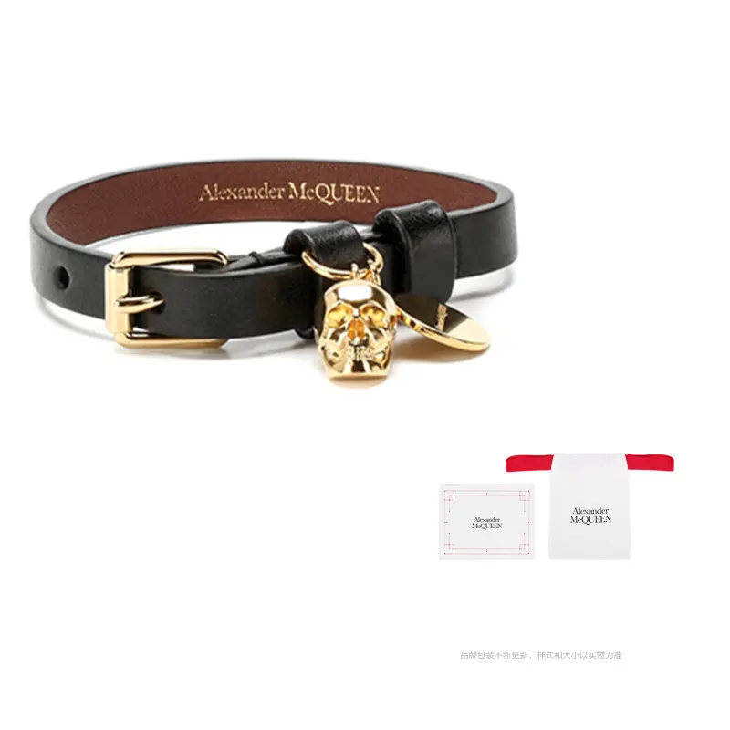 Браслет с пряжкой в виде черепа Alexander McQueen
Браслет с пряжкой в виде черепа Alexander McQueen