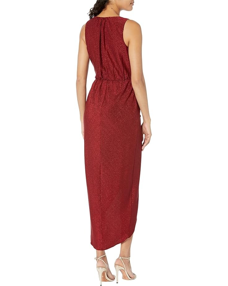 Платье Calvin Klein V-Neck Glitter Knit Gown with Ruched Front, цвет Red/Red
Платье Calvin Klein V-Neck Glitter Knit Gown with Ruched Front, цвет Red/Red