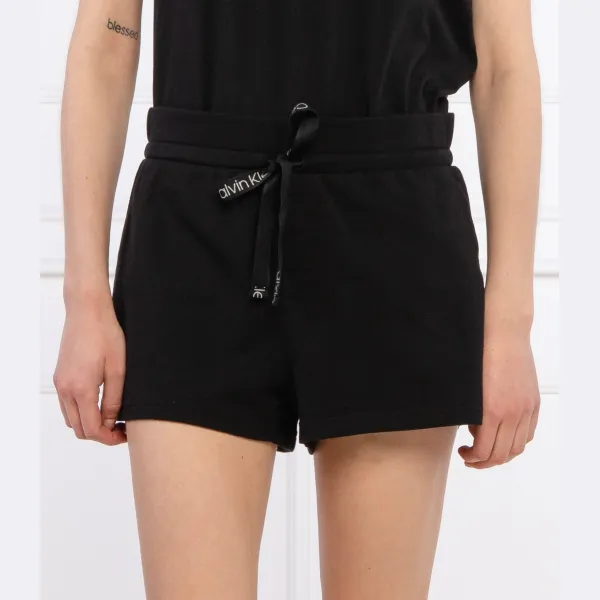 Пижамные шорты стандартного кроя Calvin Klein, черный
Пижамные шорты стандартного кроя Calvin Klein, черный