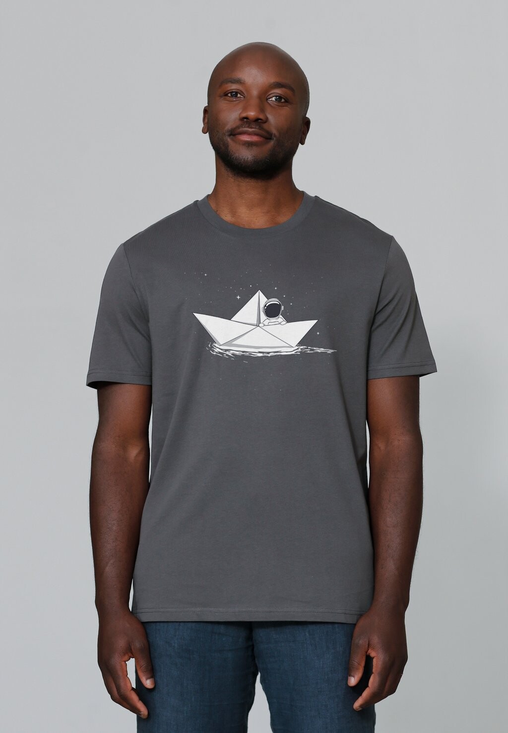 Футболка с принтом ASTRONAUT IN PAPER BOAT watapparel, антрацит
Футболка с принтом ASTRONAUT IN PAPER BOAT watapparel, антрацит