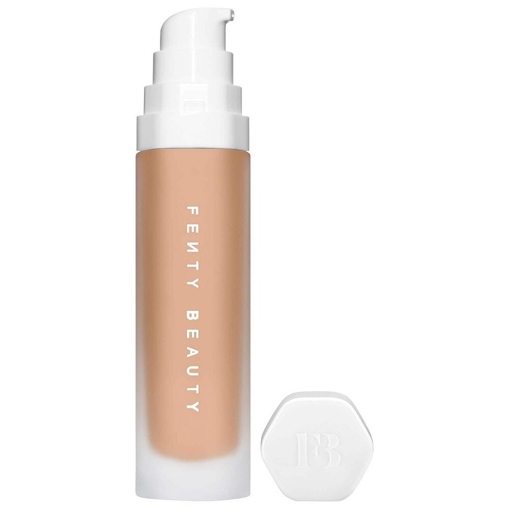 FENTY BEAUTY by Rihanna Soft'Lit Naturally Luminous увлажняющая тональная основа для стойкой одежды, 260
FENTY BEAUTY by Rihanna Soft'Lit Naturally Luminous увлажняющая тональная основа для стойкой одежды, 260