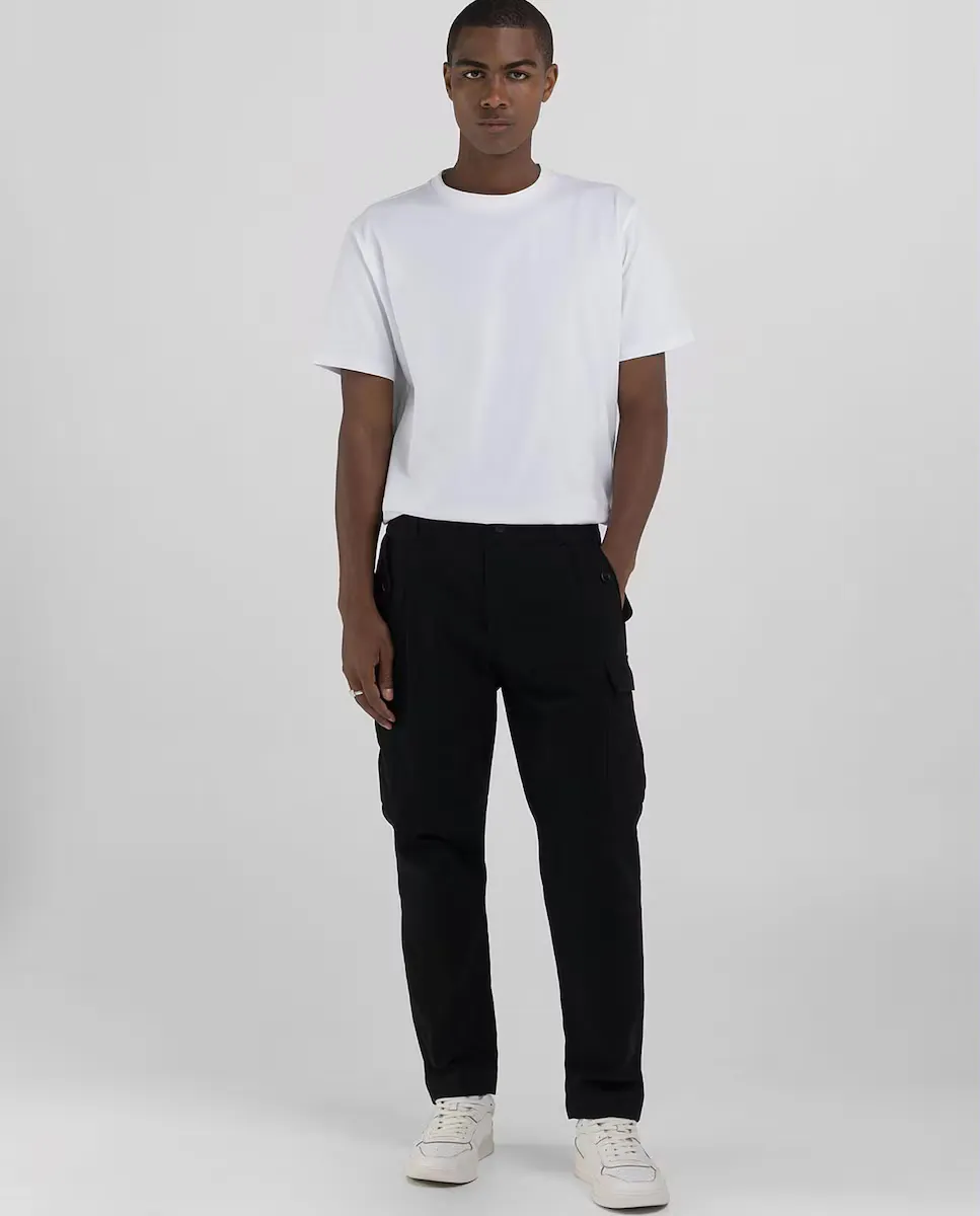 Мужская брюки-карго с карманами Replay, черный
Мужская брюки-карго с карманами Replay, черный