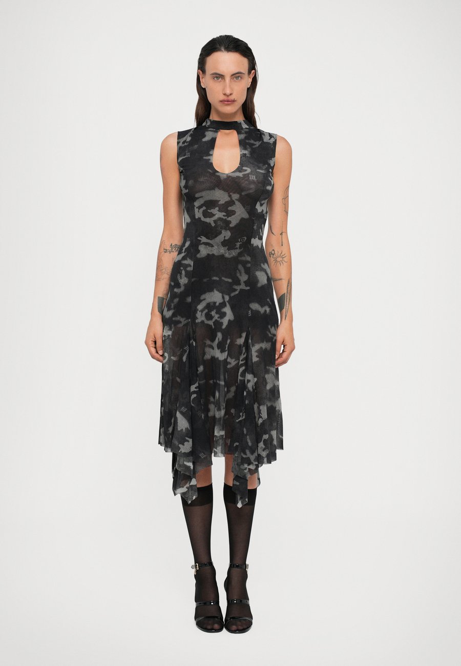 Платье MISBHV MIDI DRESS, Multi-Coloured
Платье MISBHV MIDI DRESS, Multi-Coloured