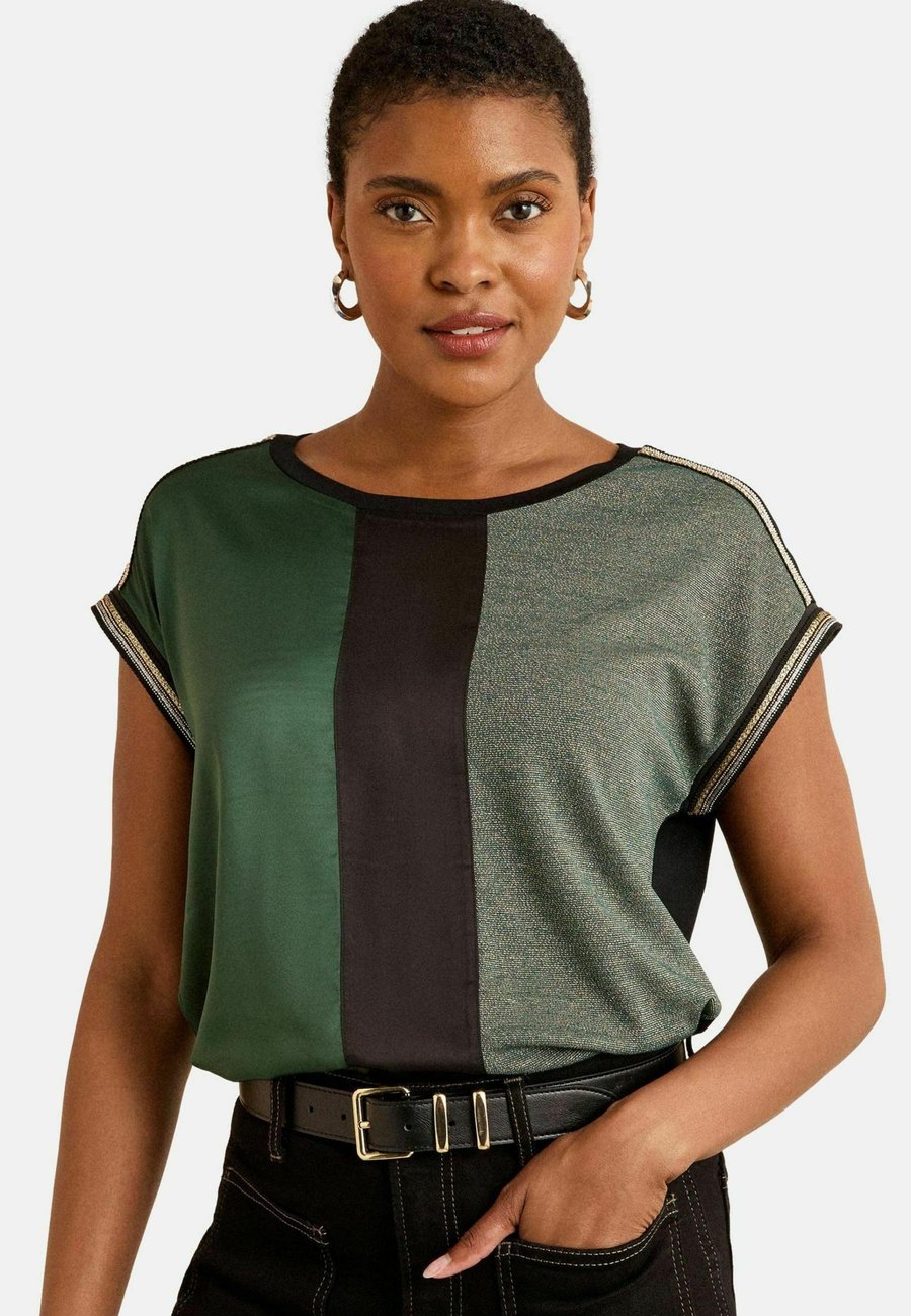 Топ Love & Roses REGULAR FIT, Green And Black Embellished Cuff/Mottled Green
Топ Love & Roses REGULAR FIT, Green And Black Embellished Cuff/Mottled Green