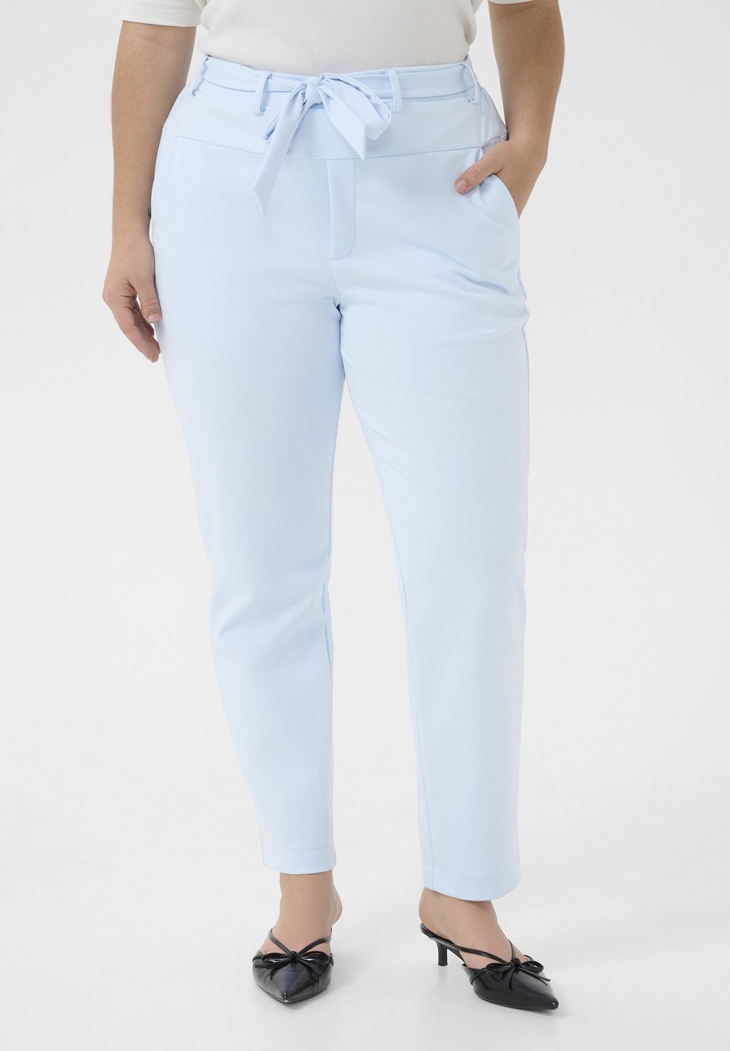 Брюки KCJENNA Kaffe Curve, светло-голубой
Брюки KCJENNA Kaffe Curve, светло-голубой