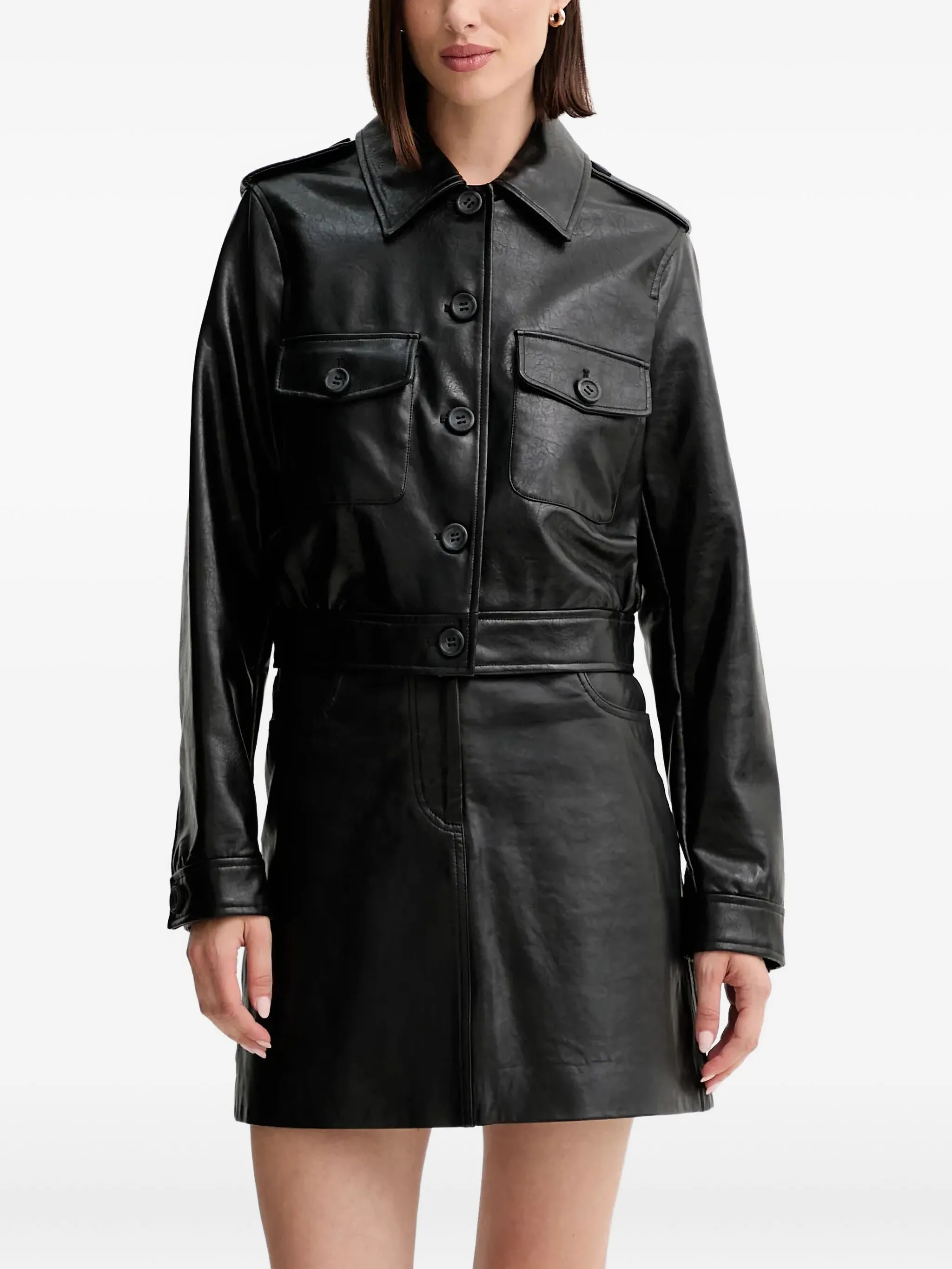 Куртка на пуговицах с нагрудным карманом Guess Usa, черный
Куртка на пуговицах с нагрудным карманом Guess Usa, черный