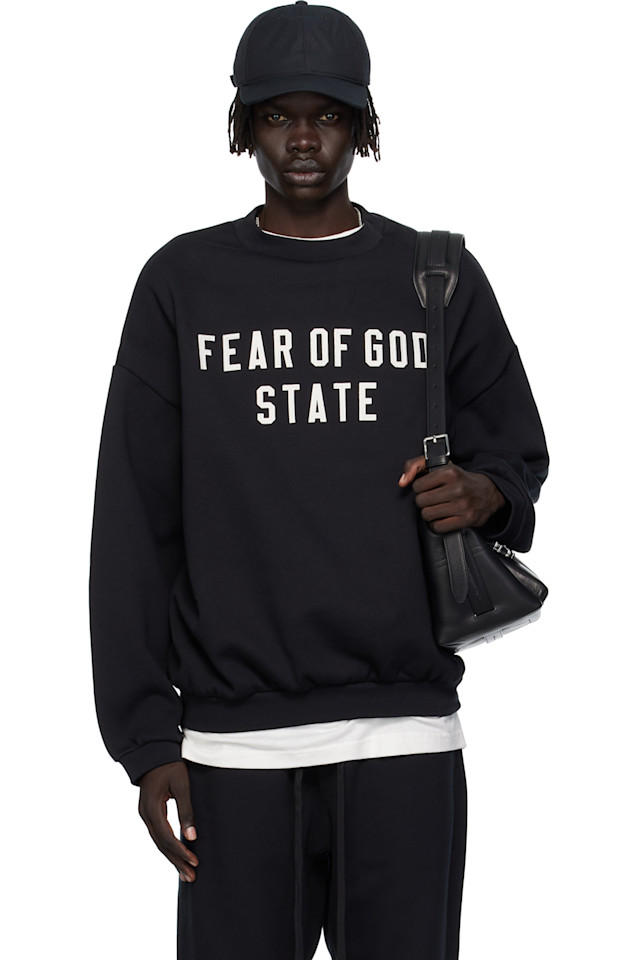 Fear Of God Essentials Черная флисовая толстовка с круглым вырезом в стиле 90-х
Fear Of God Essentials Черная флисовая толстовка с круглым вырезом в стиле 90-х