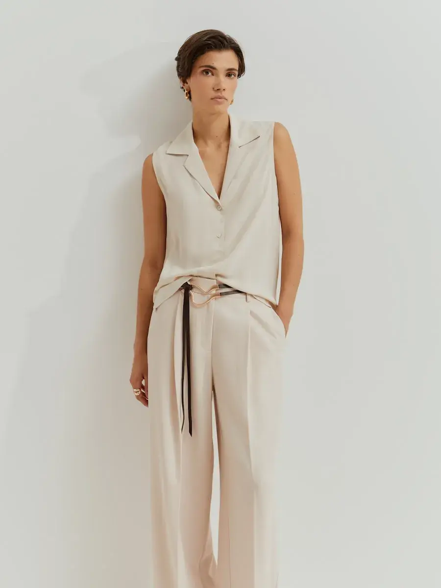 Женская майка Lion Of Porches, пастельно-розовый
Женская майка Lion Of Porches, пастельно-розовый