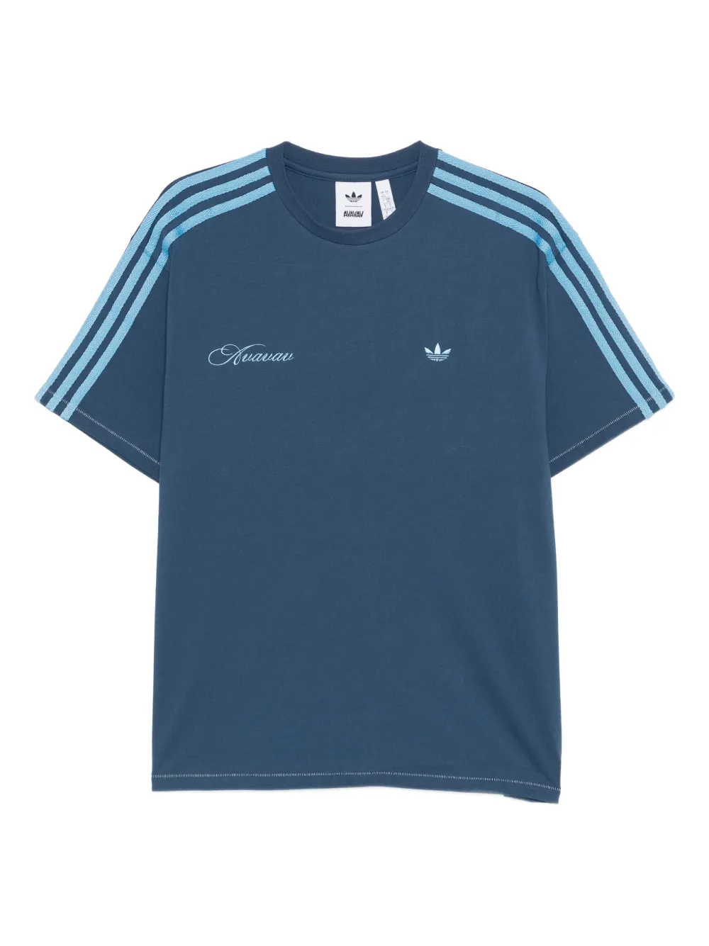 Футболка с вышитым логотипом из коллаборации с AVAVAV Adidas, синий
Футболка с вышитым логотипом из коллаборации с AVAVAV Adidas, синий