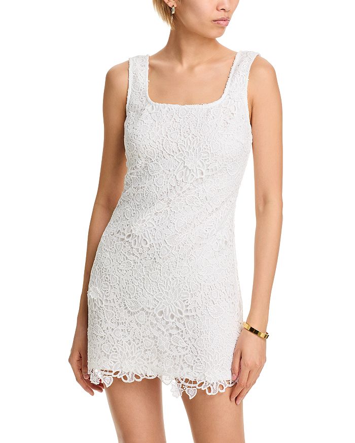 Кружевное платье-футляр - эксклюзив AQUA, белый
Кружевное платье-футляр - эксклюзив AQUA, белый