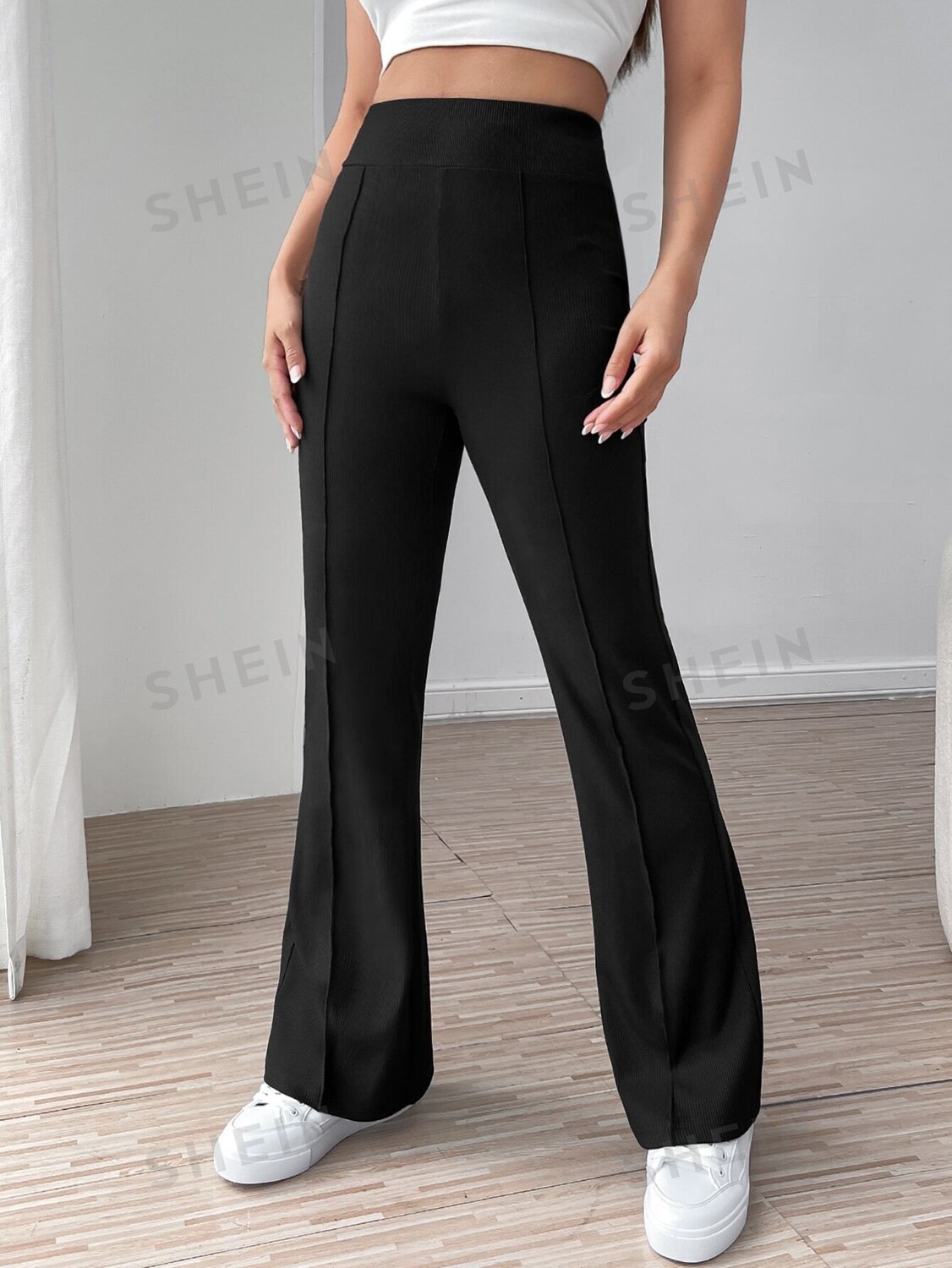 Брюки EZwear, резинка на талии, прошитые швы, расклешенные штанины Shein, черный
Брюки EZwear, резинка на талии, прошитые швы, расклешенные штанины Shein, черный