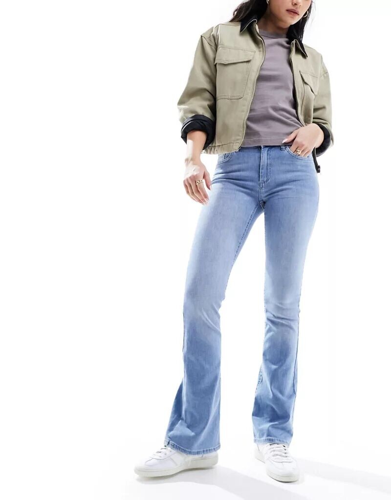 Голубые расклешенные джинсы со средней посадкой ONLY Blush, Синий, Голубые расклешенные джинсы со средней посадкой ONLY Blush
Голубые расклешенные джинсы со средней посадкой ONLY Blush, Синий, Голубые расклешенные джинсы со средней посадкой ONLY Blush