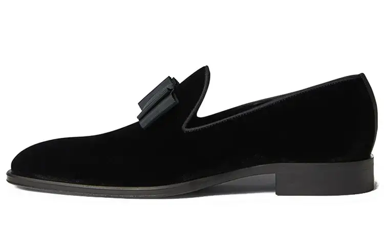 DSQUARED 2 Лоферы Dsquared2 с миндалевидным носком и отделкой бантом
DSQUARED 2 Лоферы Dsquared2 с миндалевидным носком и отделкой бантом