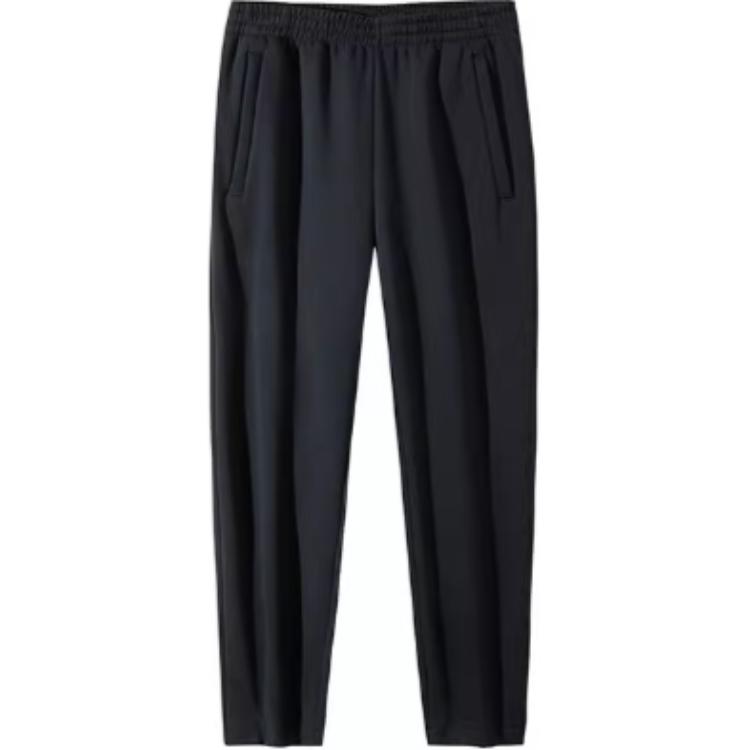 Разнообразие тренировочной коллекции вязаные спортивные штаны мужские ANTA, черный
Разнообразие тренировочной коллекции вязаные спортивные штаны мужские ANTA, черный