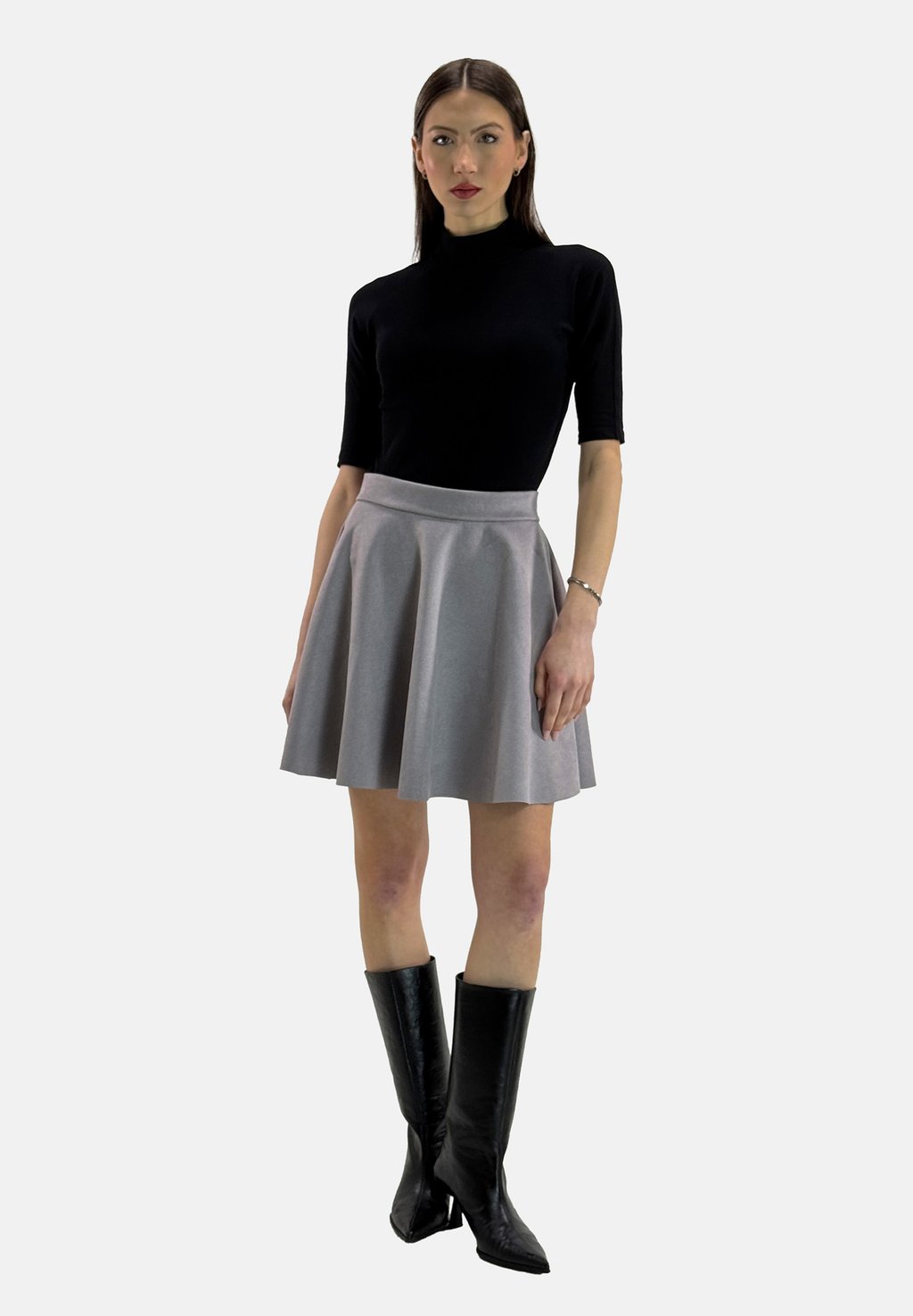 Юбка А-силуэта Elara, серый
Юбка А-силуэта Elara, серый