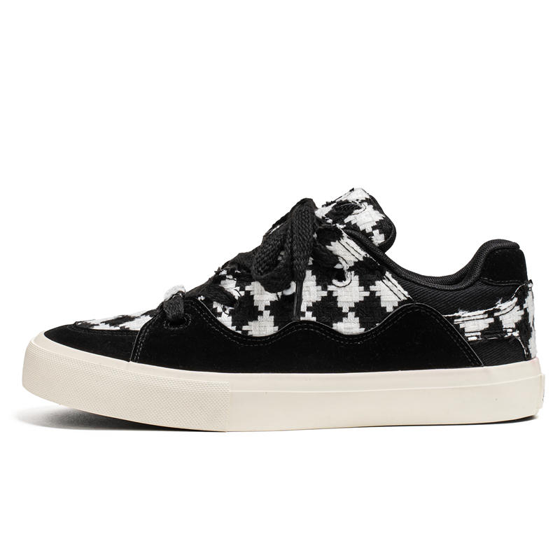 Увеличивающие рост низкие скейтбордистские кроссовки унисекс Medd, черный plaid
Увеличивающие рост низкие скейтбордистские кроссовки унисекс Medd, черный plaid