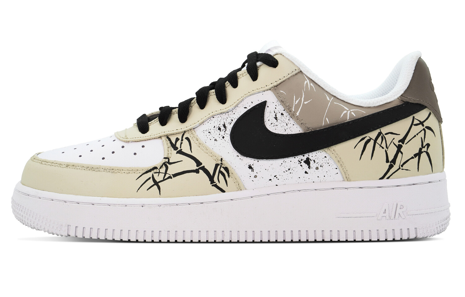 Женские кроссовки для скейтбординга Nike Air Force 1, Off-white 
Женские кроссовки для скейтбординга Nike Air Force 1, Off-white