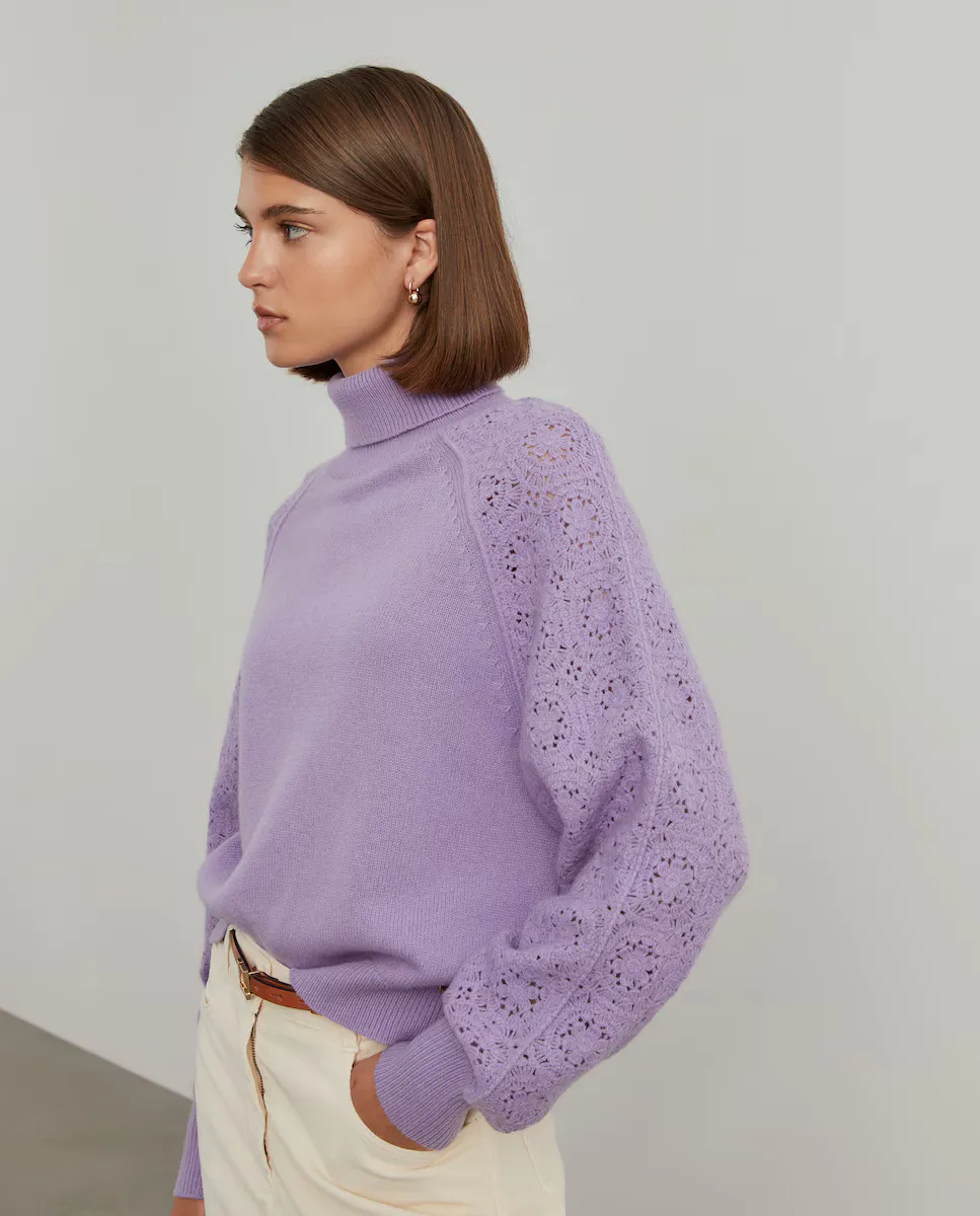 Женский свитер с воротником и рукавами крючком Lion of Porches, сиреневый
Женский свитер с воротником и рукавами крючком Lion of Porches, сиреневый