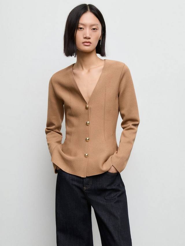 Тонкая вязаная куртка Tona Mango, Medium Brown
Тонкая вязаная куртка Tona Mango, Medium Brown