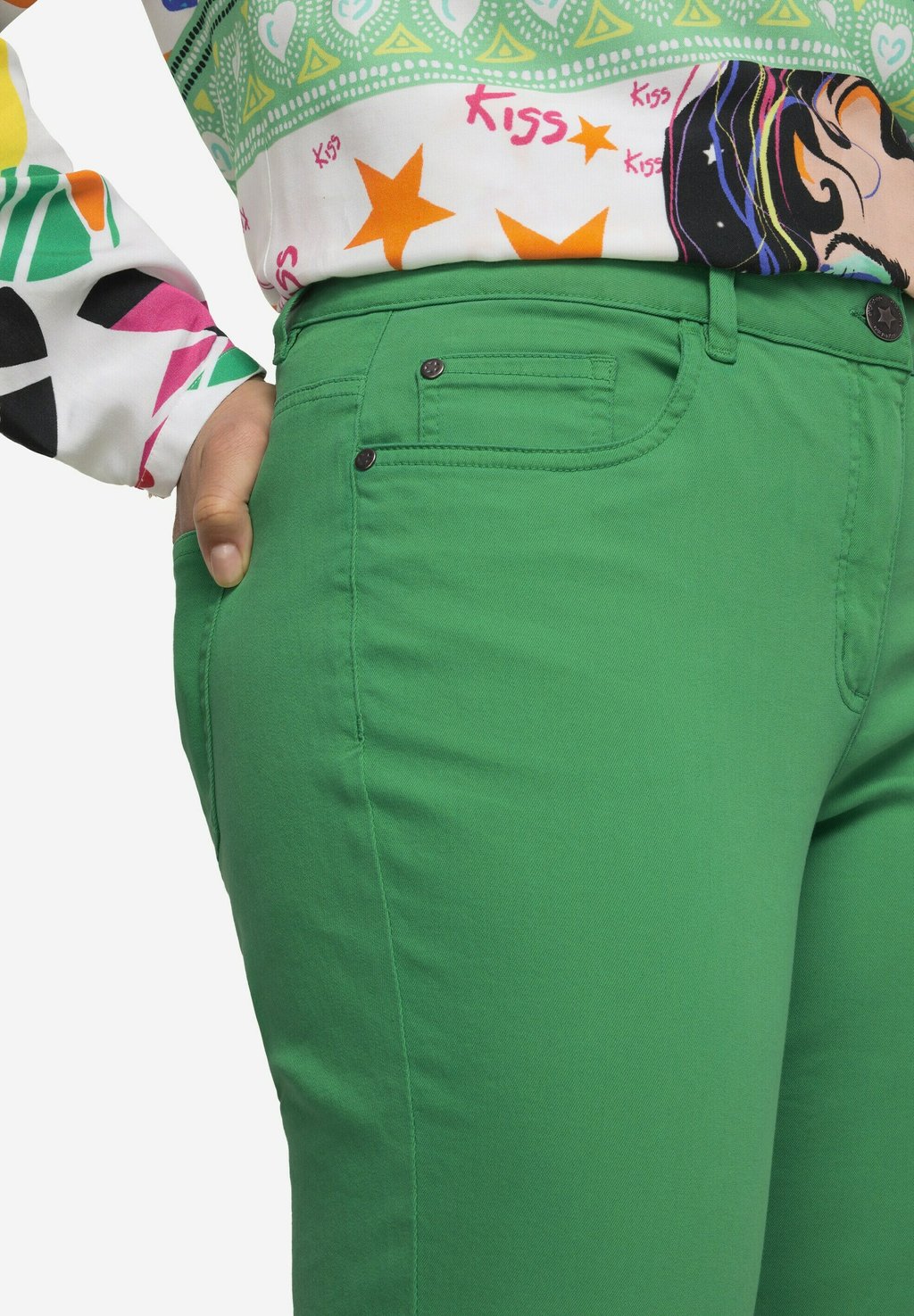 Расклешенные джинсы WEITES BEIN 5-POCKET Angel of Style, зеленый
Расклешенные джинсы WEITES BEIN 5-POCKET Angel of Style, зеленый