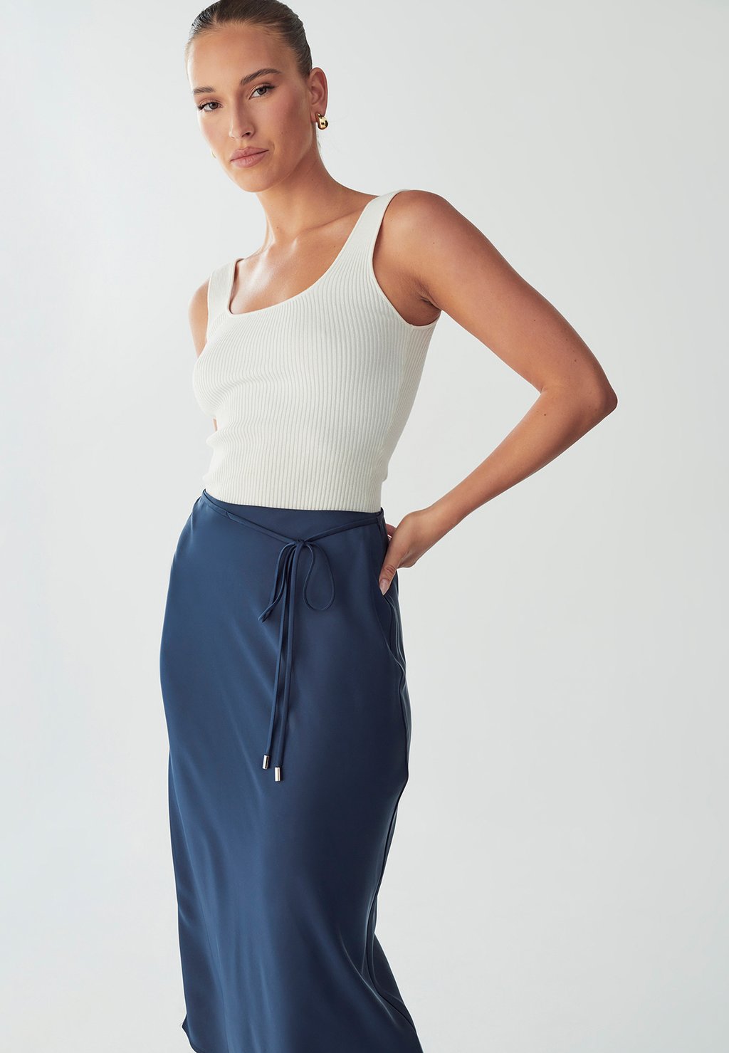 Юбка А-силуэта WILLA, синий
Юбка А-силуэта WILLA, синий