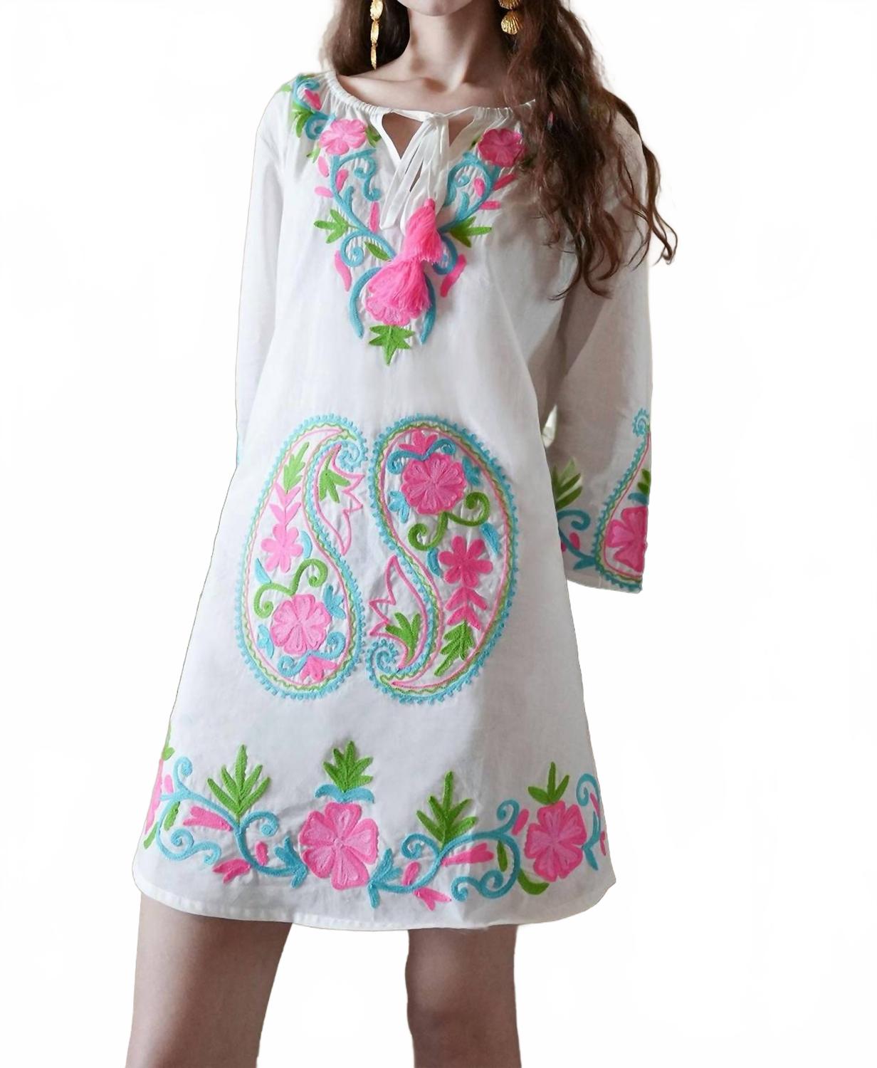 Женская короткая вышитая туника в белом цвете Debbie Katz
Женская короткая вышитая туника в белом цвете Debbie Katz