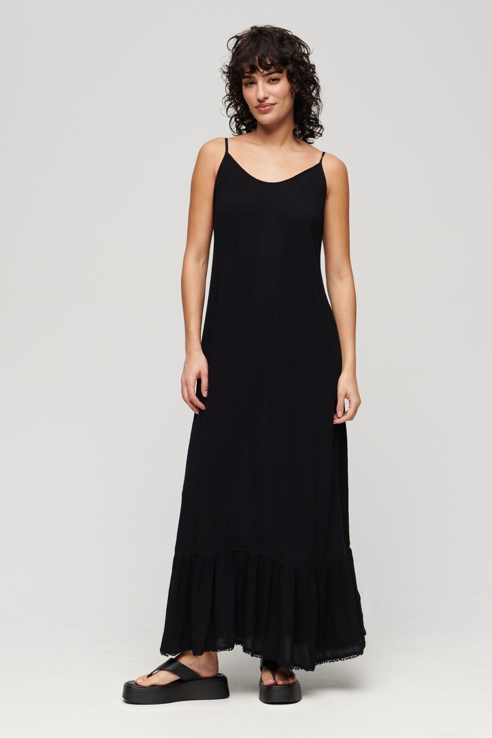 Пляжное платье макси на бретелях Superdry, черный
Пляжное платье макси на бретелях Superdry, черный