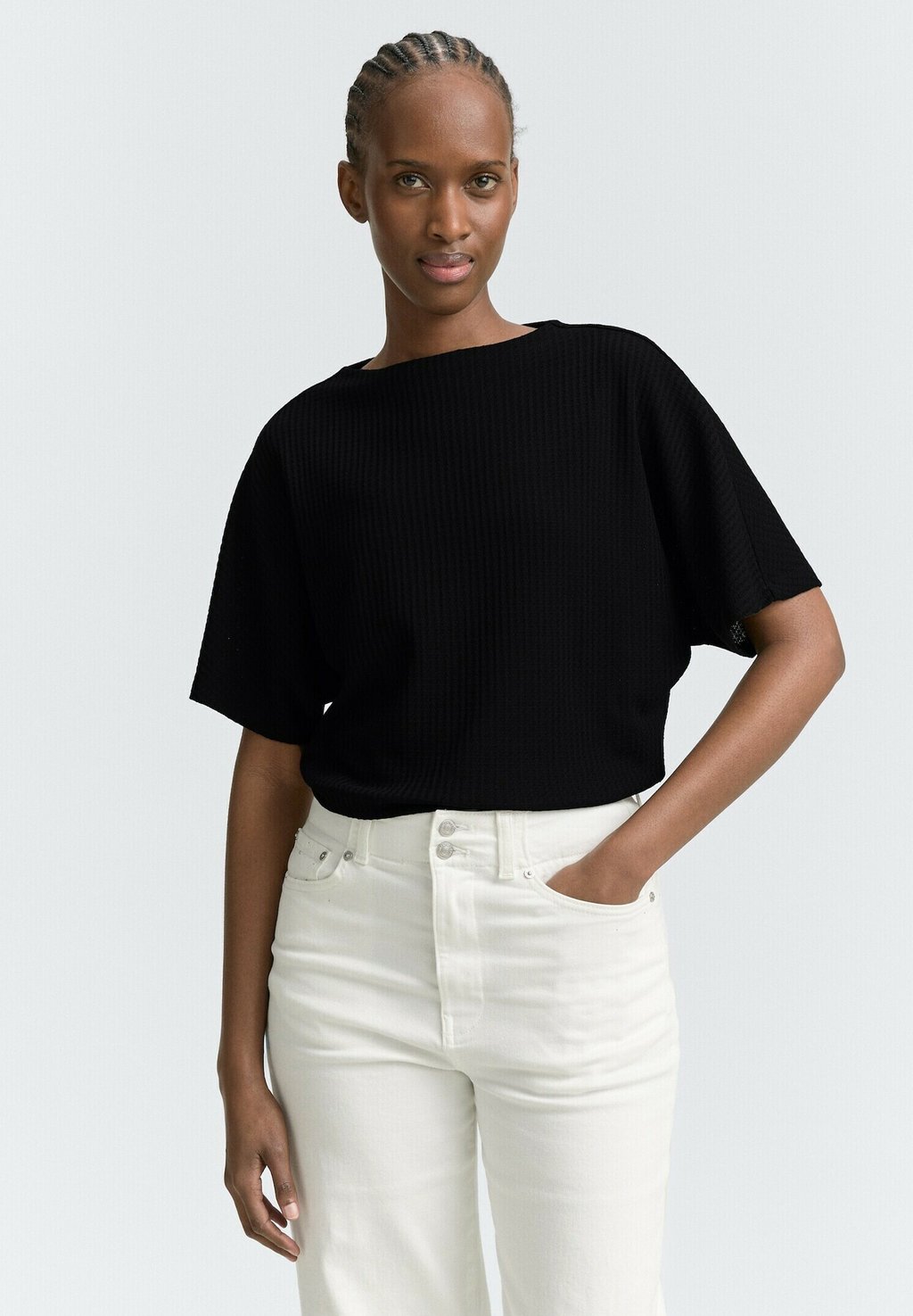 Базовая футболка TOM TAILOR DENIM, черный
Базовая футболка TOM TAILOR DENIM, черный