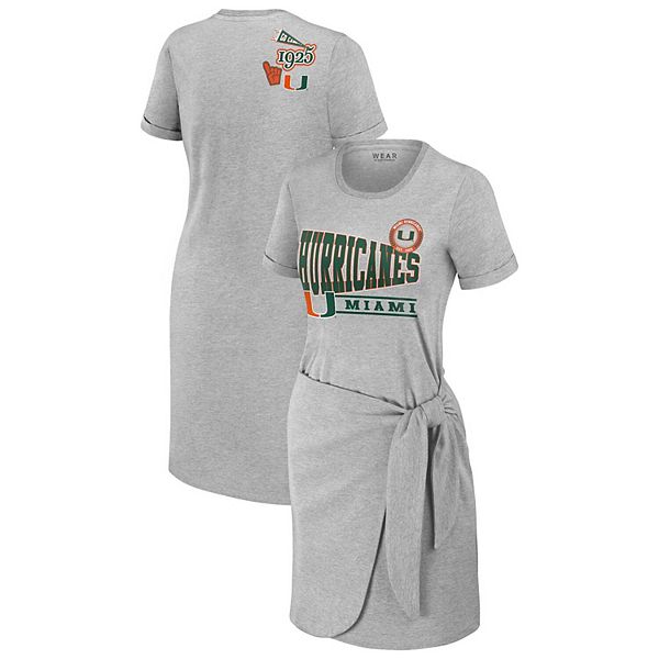 Женское платье-футболка с узлом Miami Hurricanes в цвете heather gray Wear By Erin Andrews
Женское платье-футболка с узлом Miami Hurricanes в цвете heather gray Wear By Erin Andrews