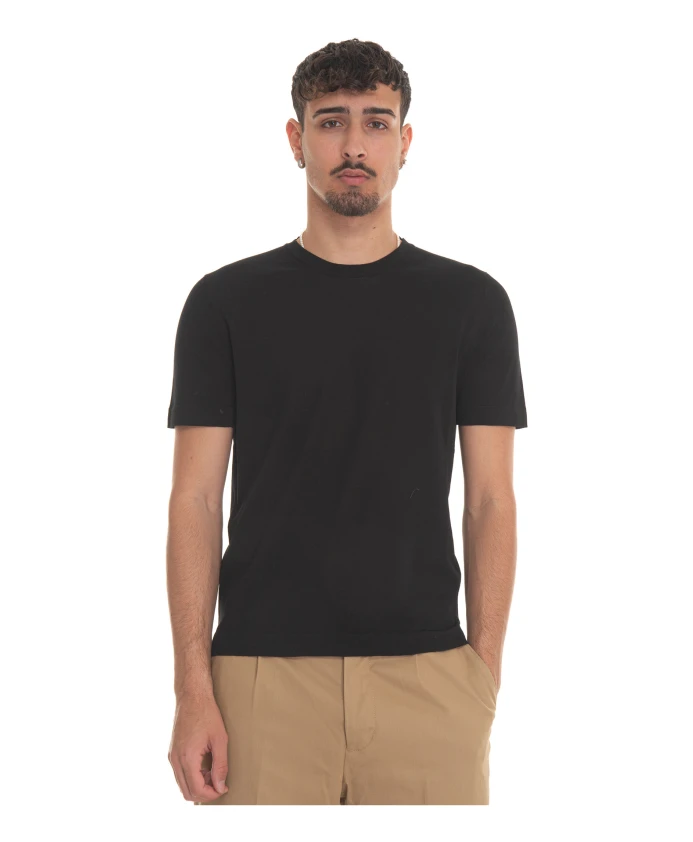 Легкая футболка из крепового трикотажа Hindustrie, черный
Легкая футболка из крепового трикотажа Hindustrie, черный