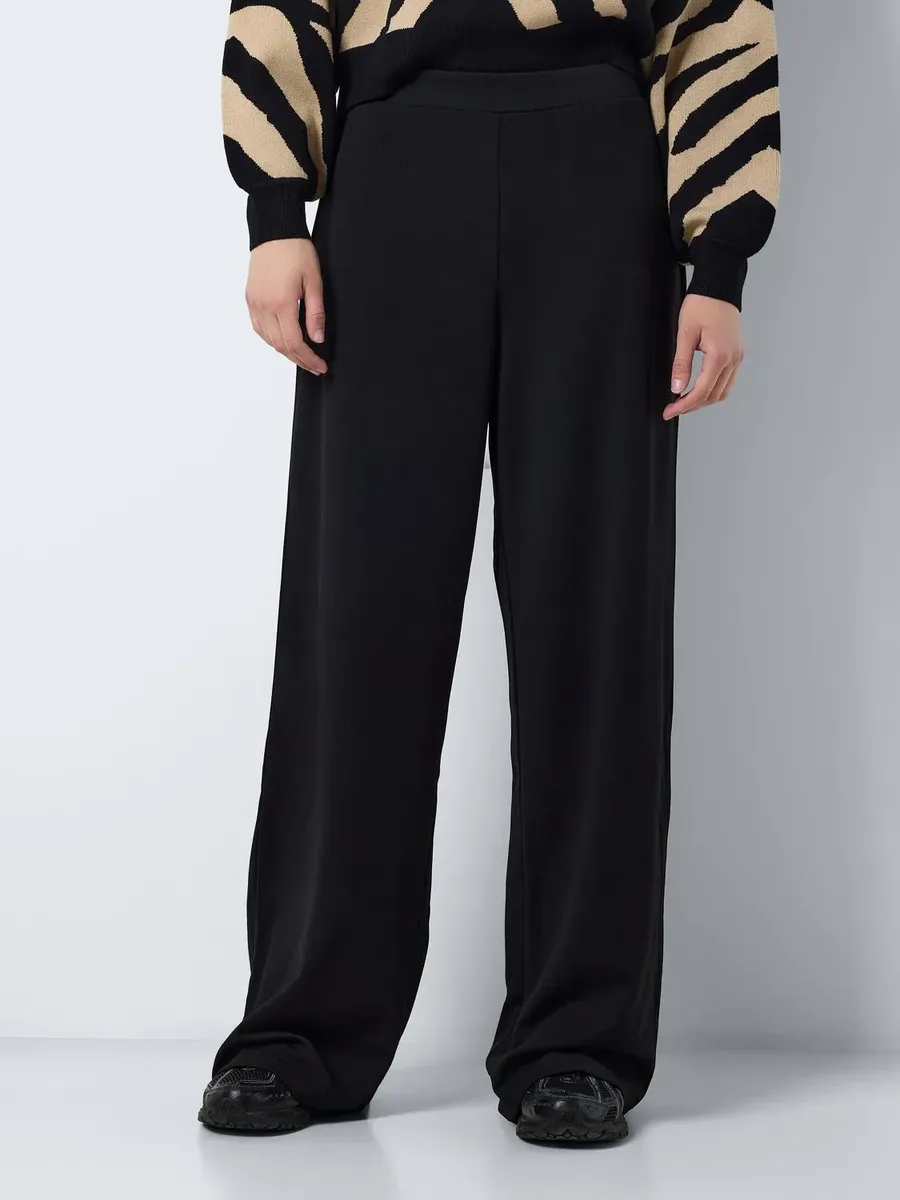 Шумные брюки подойдут к брюкам "NMBOB HW ELASTIC WIDE PANT JRS NOOS" Noisy May, черный
Шумные брюки подойдут к брюкам "NMBOB HW ELASTIC WIDE PANT JRS NOOS" Noisy May, черный