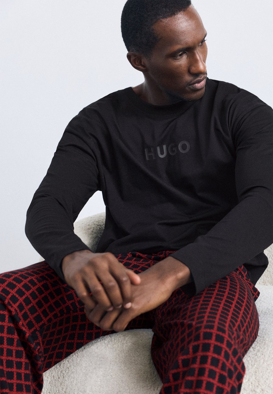 Пижамный комплект HUGO JIM LONG , Open Miscellaneous/Multi-Coloured
Пижамный комплект HUGO JIM LONG , Open Miscellaneous/Multi-Coloured