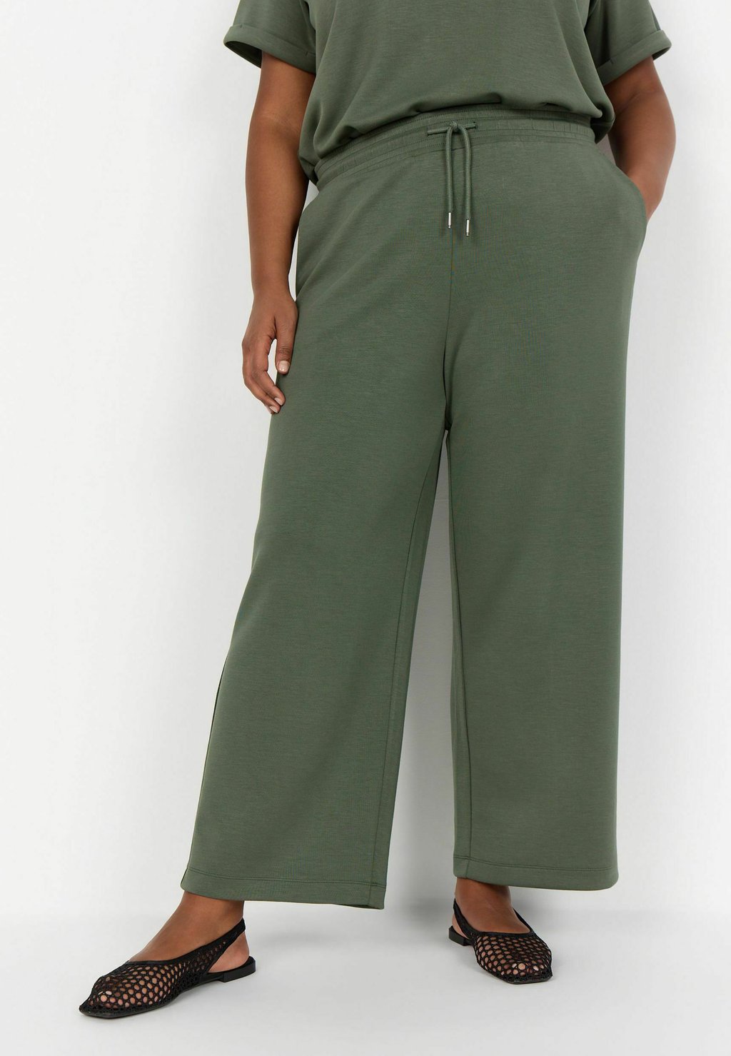 Брюки WA-SABINA 2 Wasabi Concept, зеленый
Брюки WA-SABINA 2 Wasabi Concept, зеленый