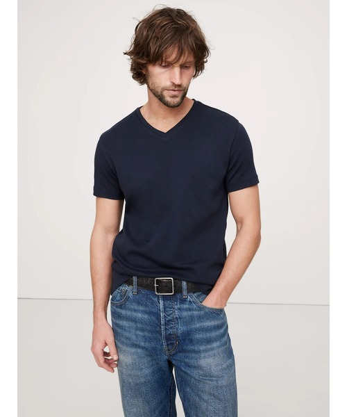 Футболка с коротким рукавом и V-образным вырезом, материал Luxury-Touch, бренд Banana Republic, цвет темно-синий
Футболка с коротким рукавом и V-образным вырезом, материал Luxury-Touch, бренд Banana Republic, цвет темно-синий