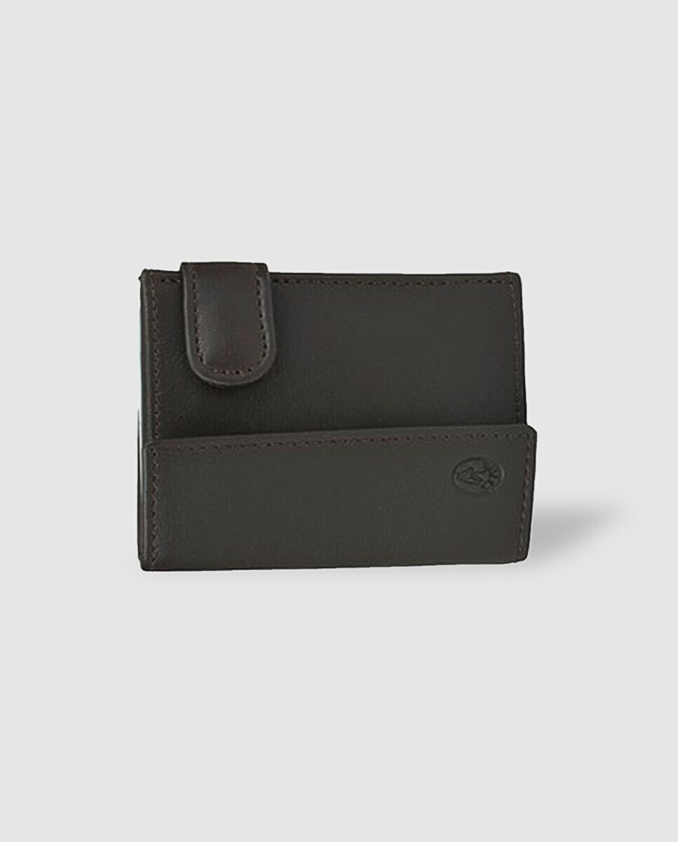 Коричневый кожаный кошелек с застежкой-застежкой El Potro, коричневый
Коричневый кожаный кошелек с застежкой-застежкой El Potro, коричневый