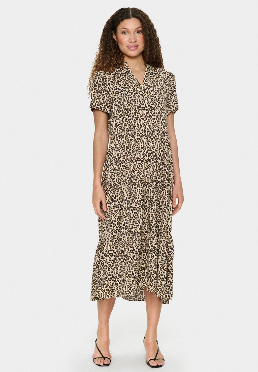 Повседневное платье EDASZ SS MAXI Saint Tropez, коричневый
Повседневное платье EDASZ SS MAXI Saint Tropez, коричневый