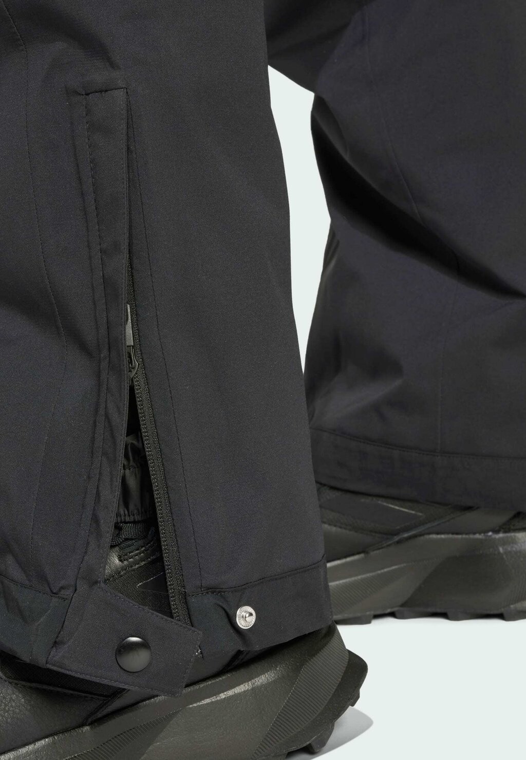 Брюки для активного отдыха TERREX XPERIOR 2L INSULATED STRETCH PANTS Adidas Terrex, черный
Брюки для активного отдыха TERREX XPERIOR 2L INSULATED STRETCH PANTS Adidas Terrex, черный