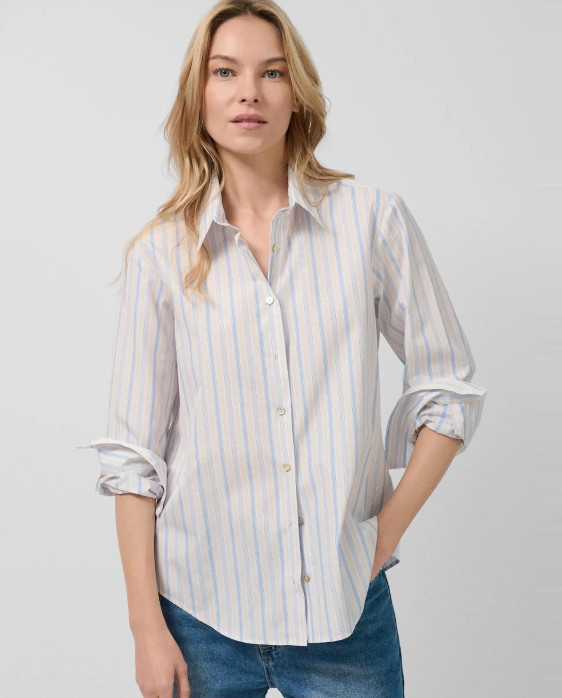 Женская хлопковая рубашка в полоску Roberto Verino, светло-голубой
Женская хлопковая рубашка в полоску Roberto Verino, светло-голубой