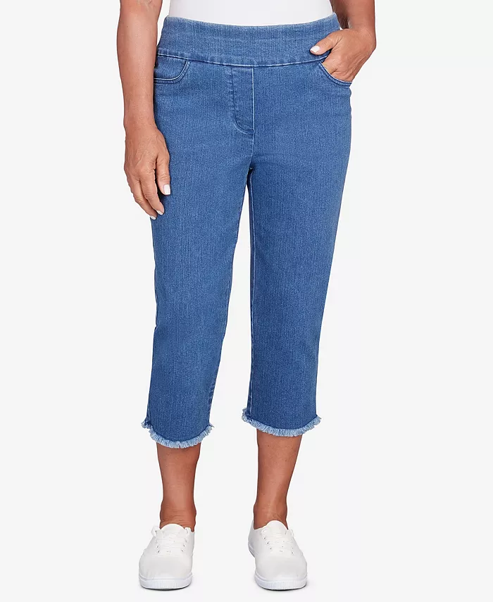 Брюки-капри Petite Classics из черного денима с бахромой Alfred Dunner, синий
Брюки-капри Petite Classics из черного денима с бахромой Alfred Dunner, синий