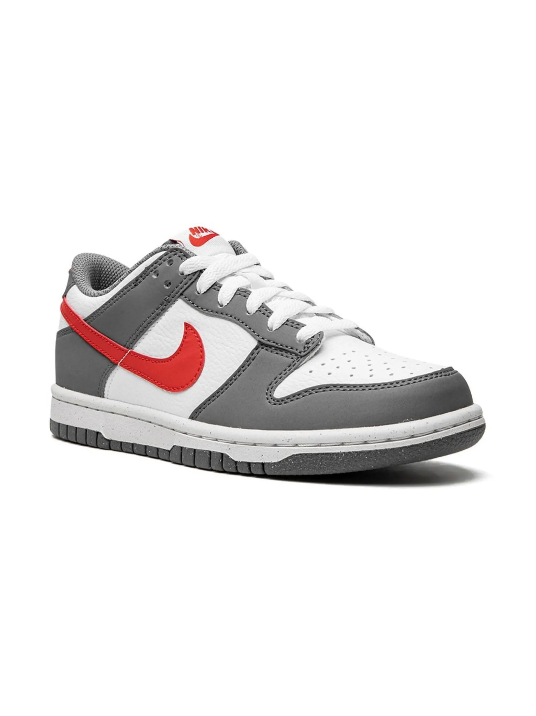 Кроссовки Dunk Low NN Nike Kids, серый
Кроссовки Dunk Low NN Nike Kids, серый
