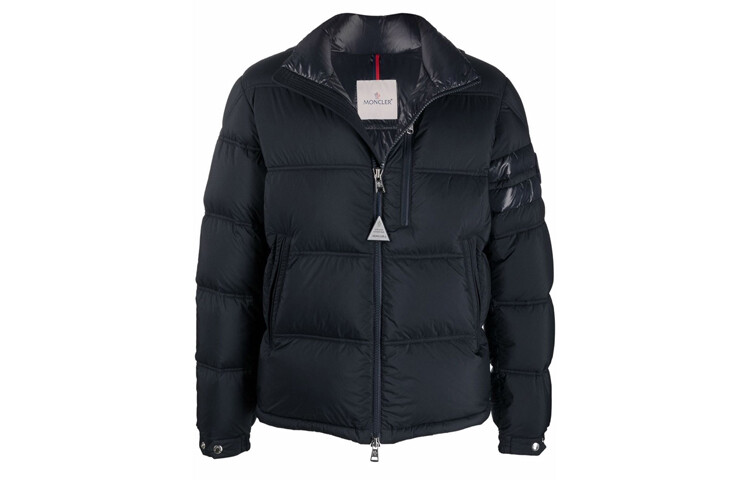 Пуховик мужской темно-синий Moncler
Пуховик мужской темно-синий Moncler