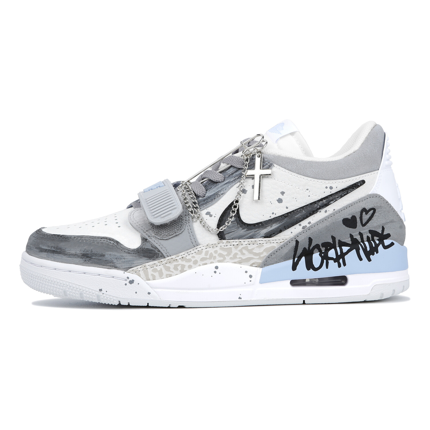 Кроссовки Jordan Legacy 312 Vintage Basketball Shoes Men Low-top White/black/grey/blue, серый
Кроссовки Jordan Legacy 312 Vintage Basketball Shoes Men Low-top White/black/grey/blue, серый