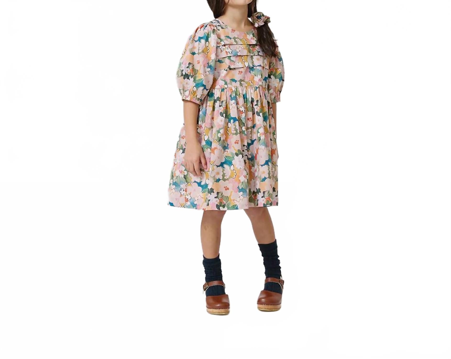 Платье Эвелин с акварельным цветочным рисунком Pink Chicken, watercolor floral
Платье Эвелин с акварельным цветочным рисунком Pink Chicken, watercolor floral